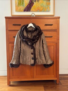 Violanti Taupe Women's Puffer Coat with Faux Fur Trim